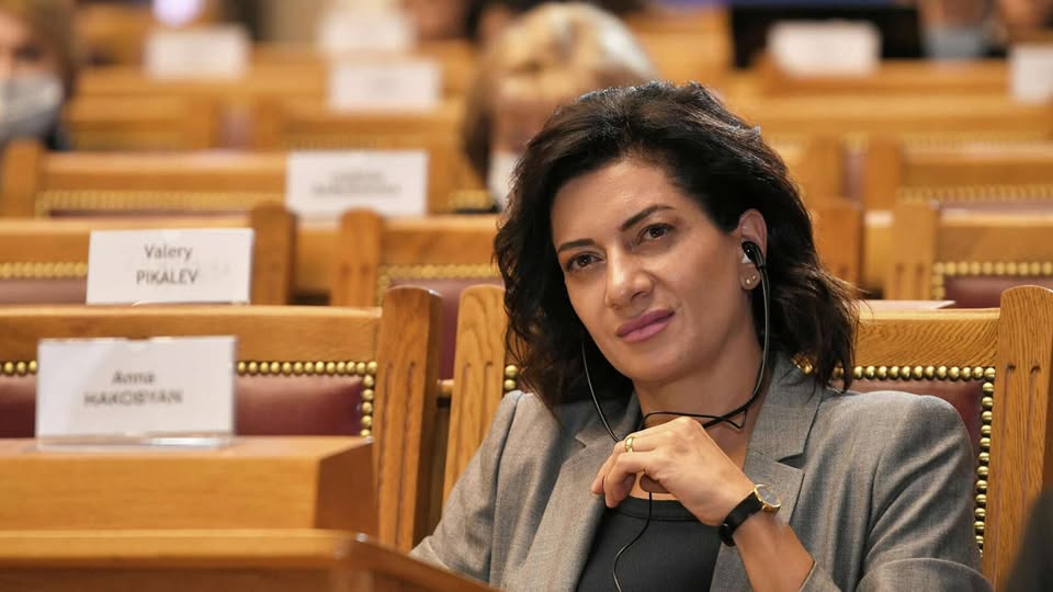 Супруга премьер-министра Армении Анна Акопян отправляется в США: детали визита