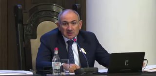 Пашинян анонсировал внеплановые проверки школ, садов и клиник в Армении