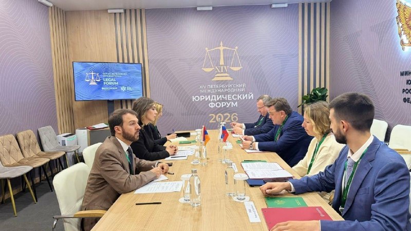 Галян пригласила Чуйченко на сессию Совета министров юстиции СНГ в Ереван