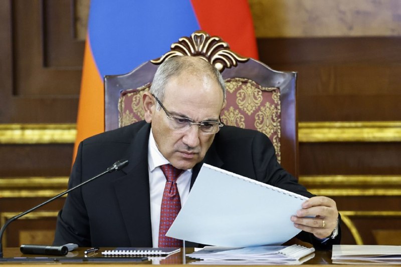 Никол Пашинян провел 8-е заседание Комитета по государственным инвестициям в Армении