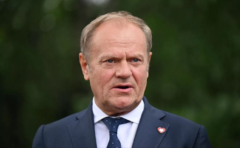 Польский премьер Дональд Туск выступает с заявлением по безопасности в Европе.