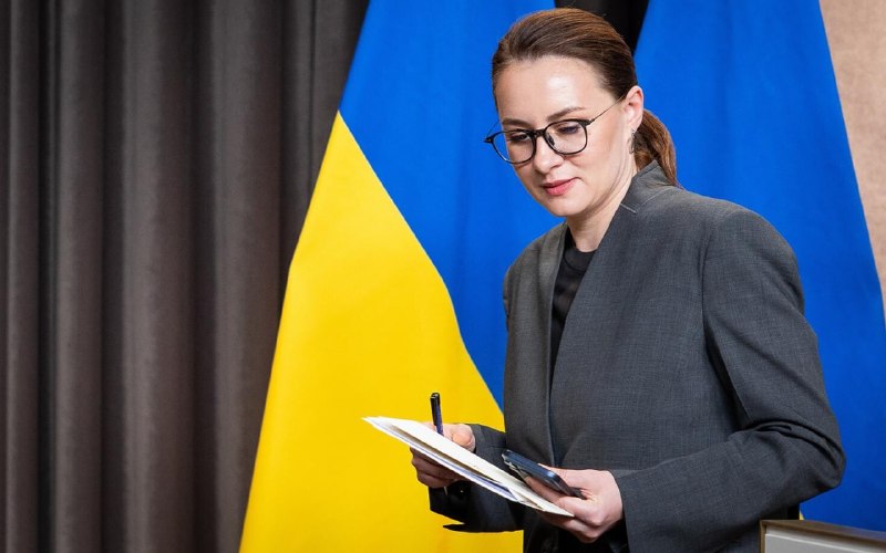 Владимир Зеленский выступает с заявлением об отставке премьер-министра Украины