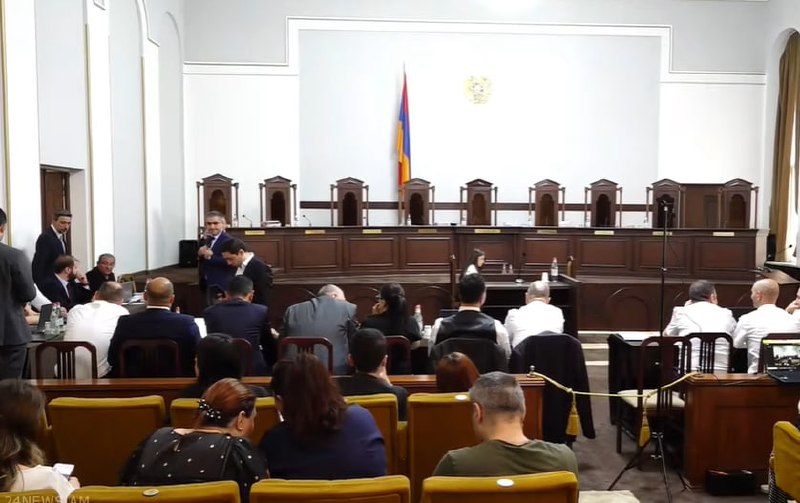 Представители оппозиции оспаривают итоги парламентских выборов в Конституционном суде Армении