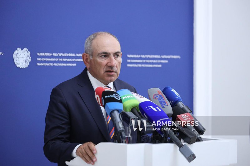 Пашинян заявил об отсутствии планов по изменению состава правительства после выборов