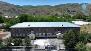 В Гарни отремонтировали школу по программе «300 школ, 500 детских садов» — дебаты о бюджетной эффективности