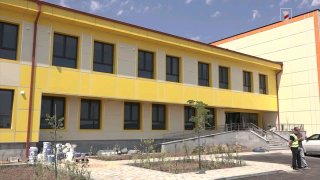 В Армавирской области сдаётся в эксплуатацию новый образовательный комплекс в рамках программы «300 школ, 500 детсадов» — заявление правительства