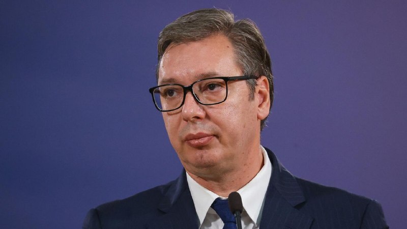 Вучич объявил об отставке и досрочных выборах в Сербии на фоне протестов