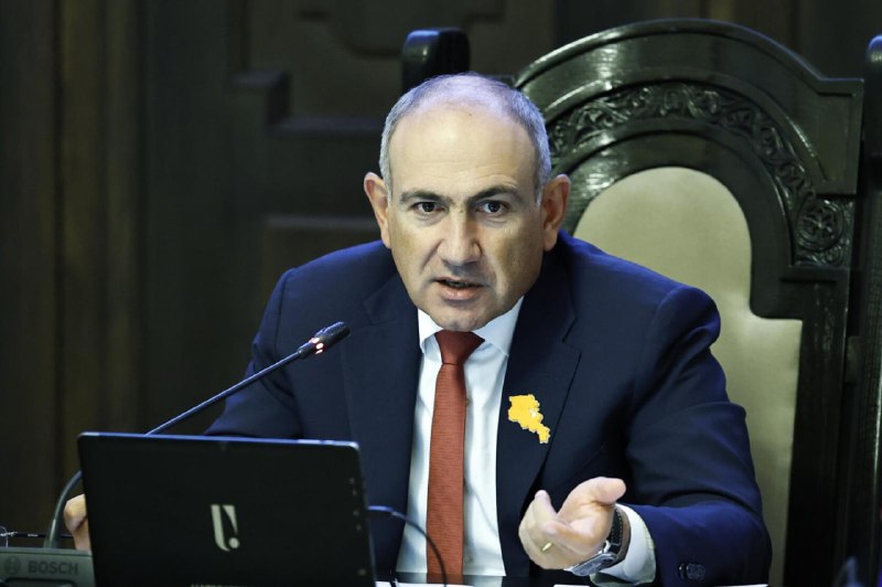 Пашинян объявил о конце «черного рынка» мобильных телефонов в Армении