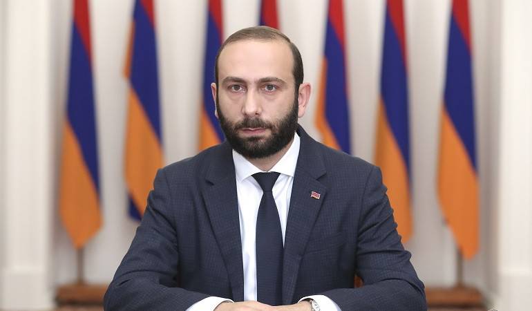 Арарат Мирзоян уходит в отпуск: кто заменит главу МИД Армении