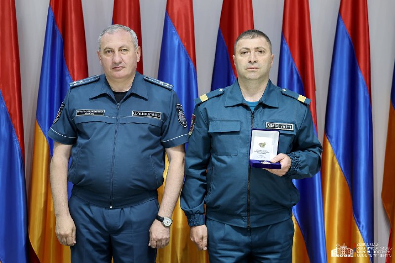 Арам Казарян наградил спасателей за поиски на реке Памбак: дебаты о профессионализме