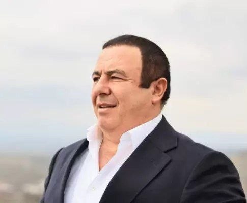 Обыски в доме Гагика Царукяна: партия «Процветающая Армения» заявляет о давлении